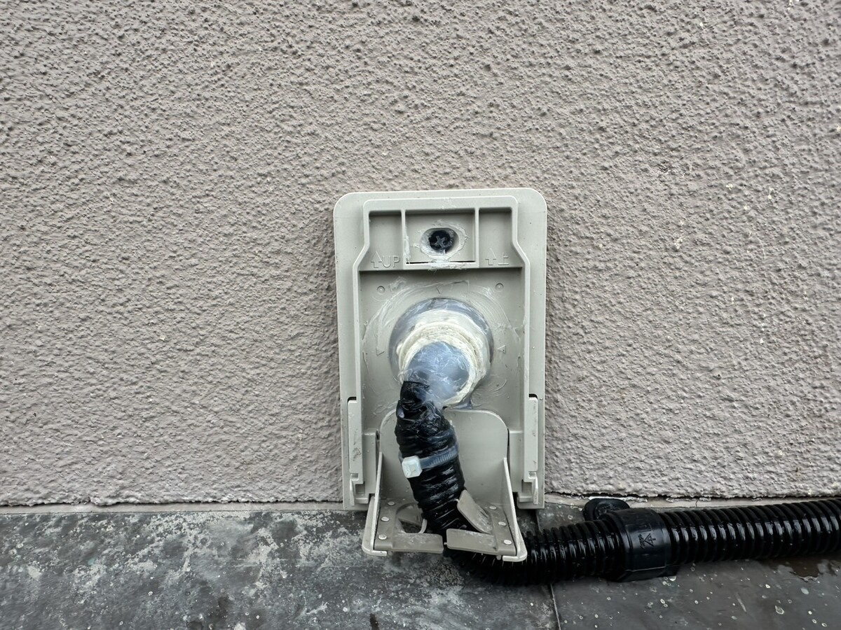屋外外壁貫通箇所②